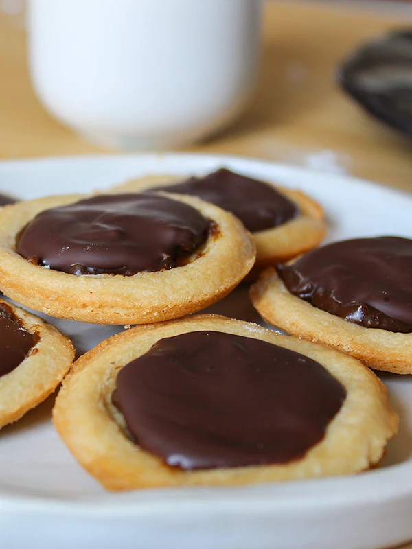 Ma recette délicate de sablés au chocolat et caramel au beurre salé